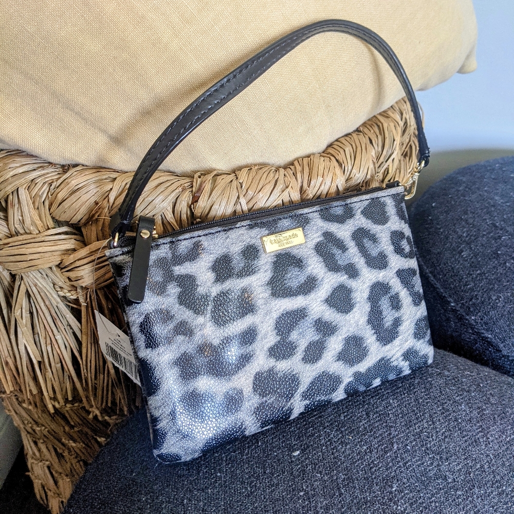 BNWT Kate Spade Wristlet